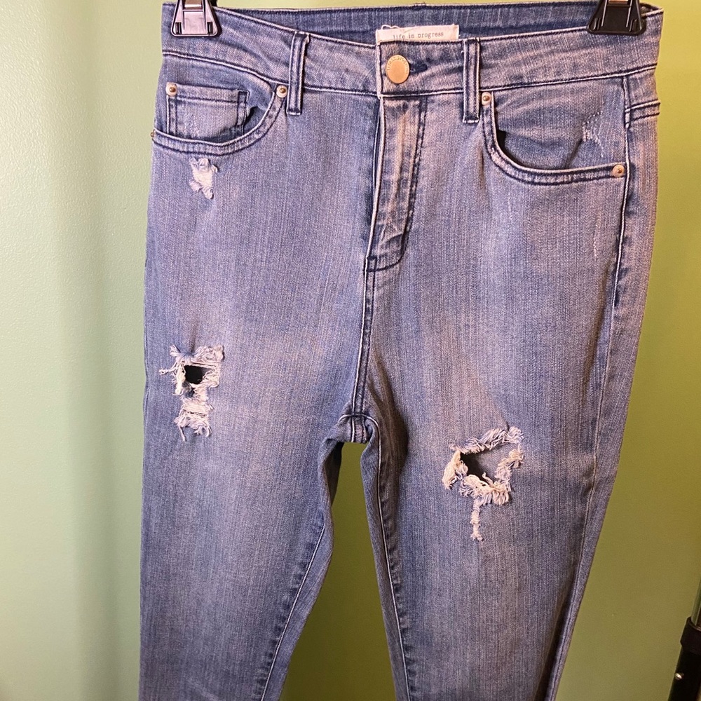 Life in progress high rise jean GREAT condition!